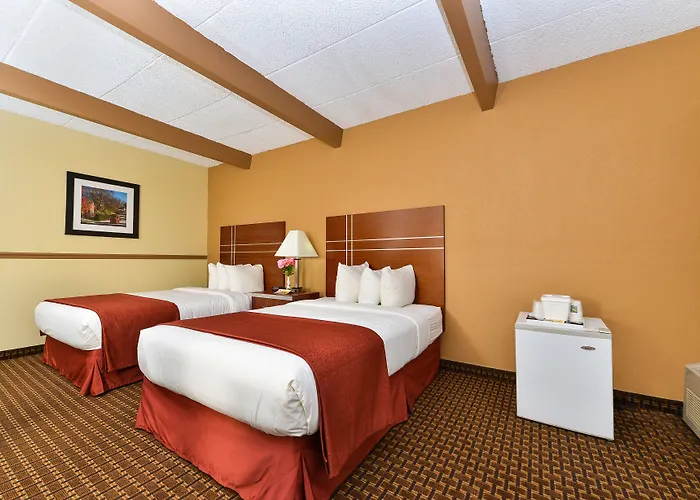 Quality Motel East Dubuque