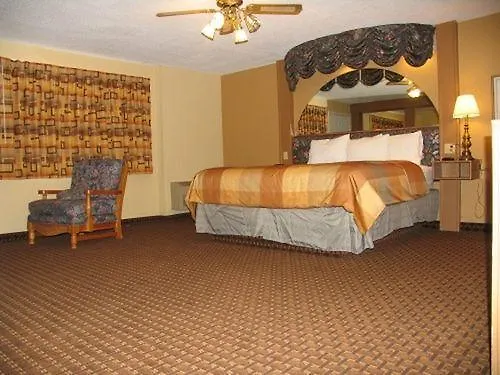 Quality Motel East Dubuque